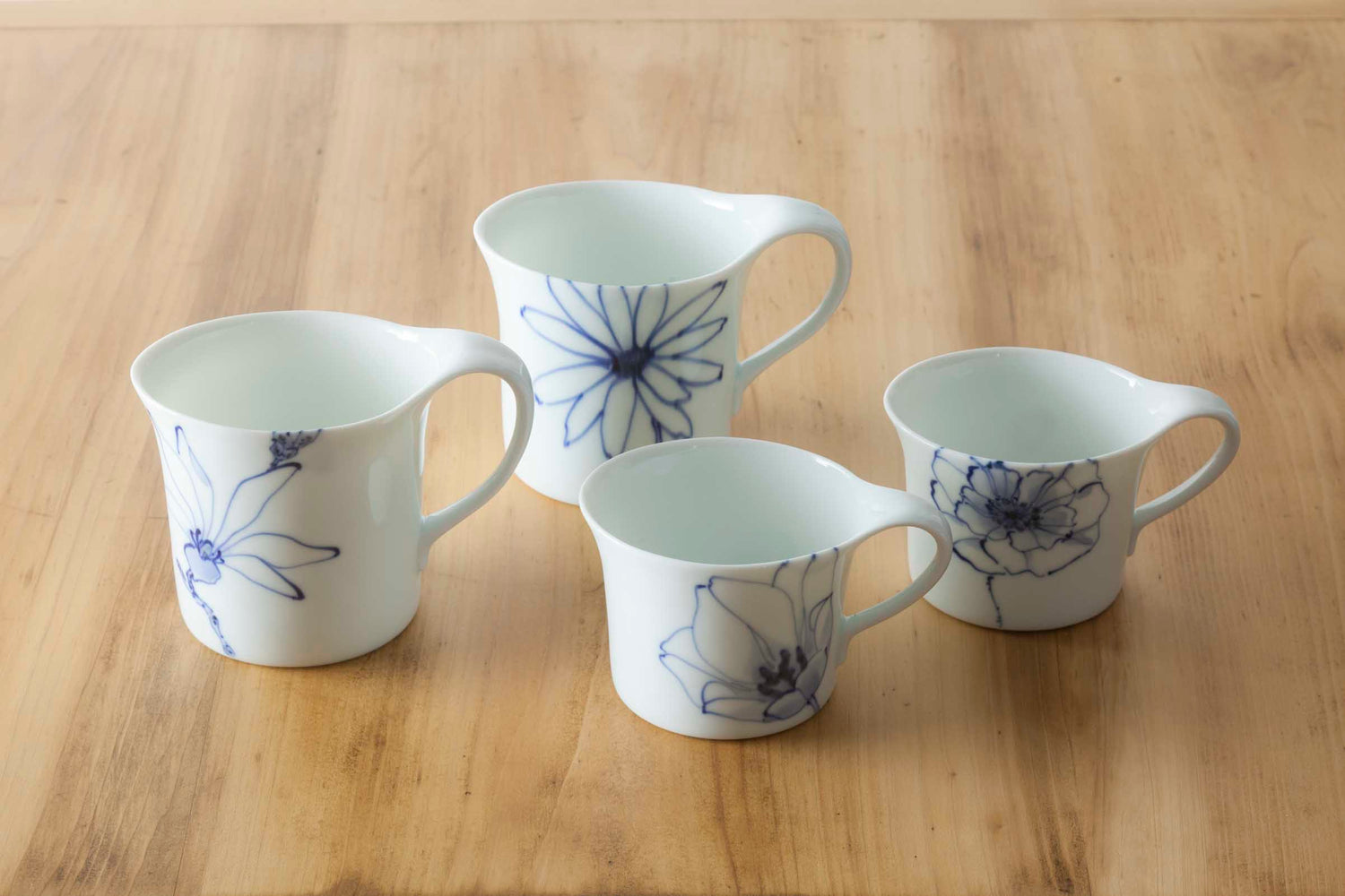 フラワーラインシリーズ ／ カップ