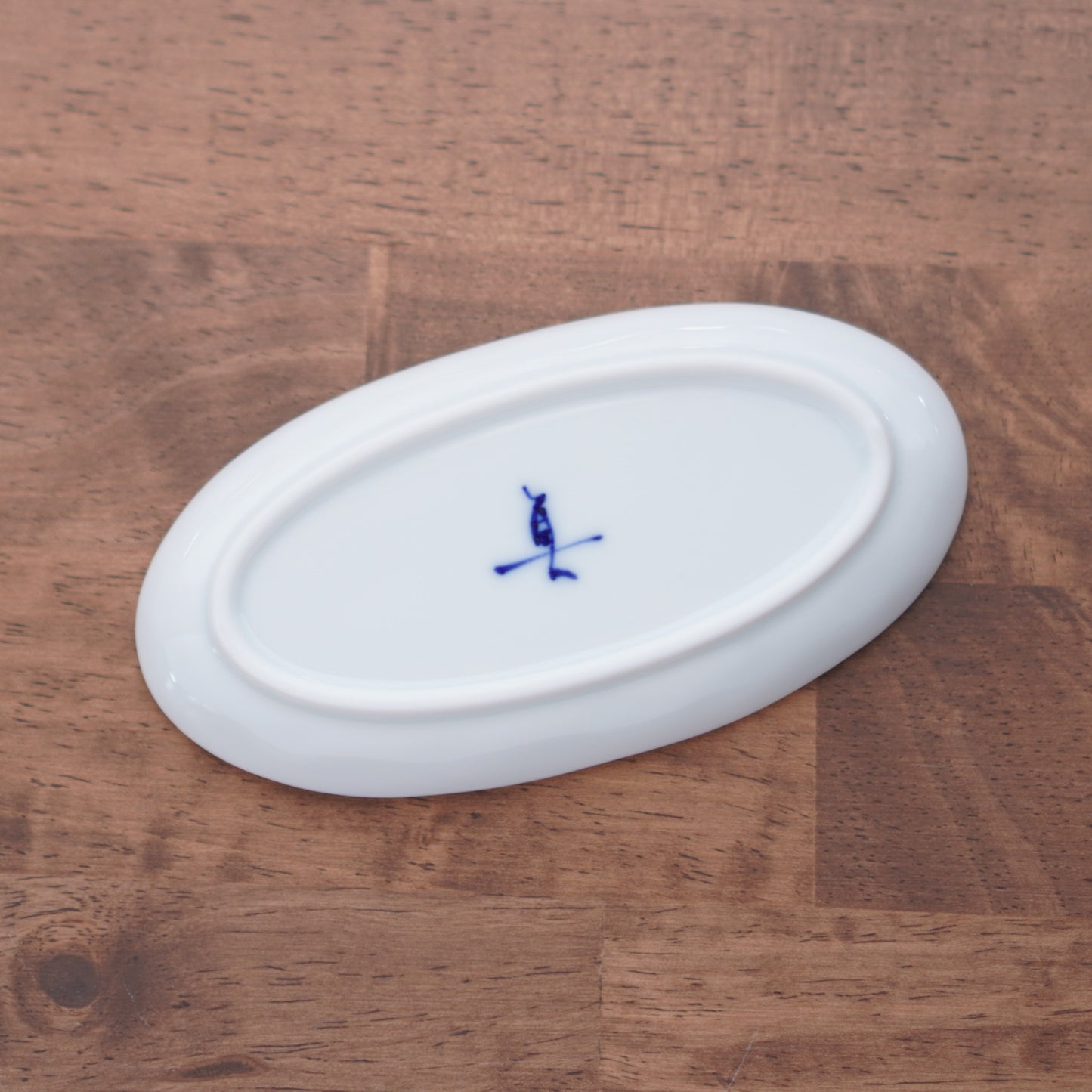 りんご /  楕円小皿